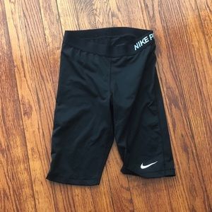 Nike pro workout shorts